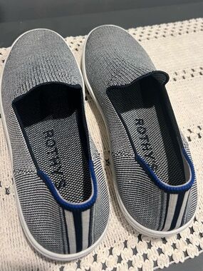 Rothy's Navy and White Knit The Original Slip-On Sneaker